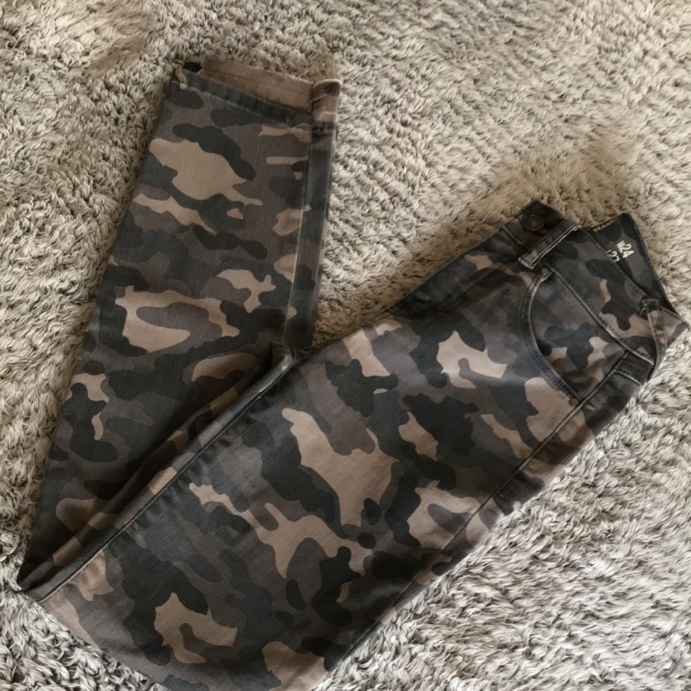 REWASH BRAND jeans